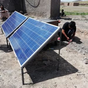 برق خورشیدی برای تابلوهای راهنما
